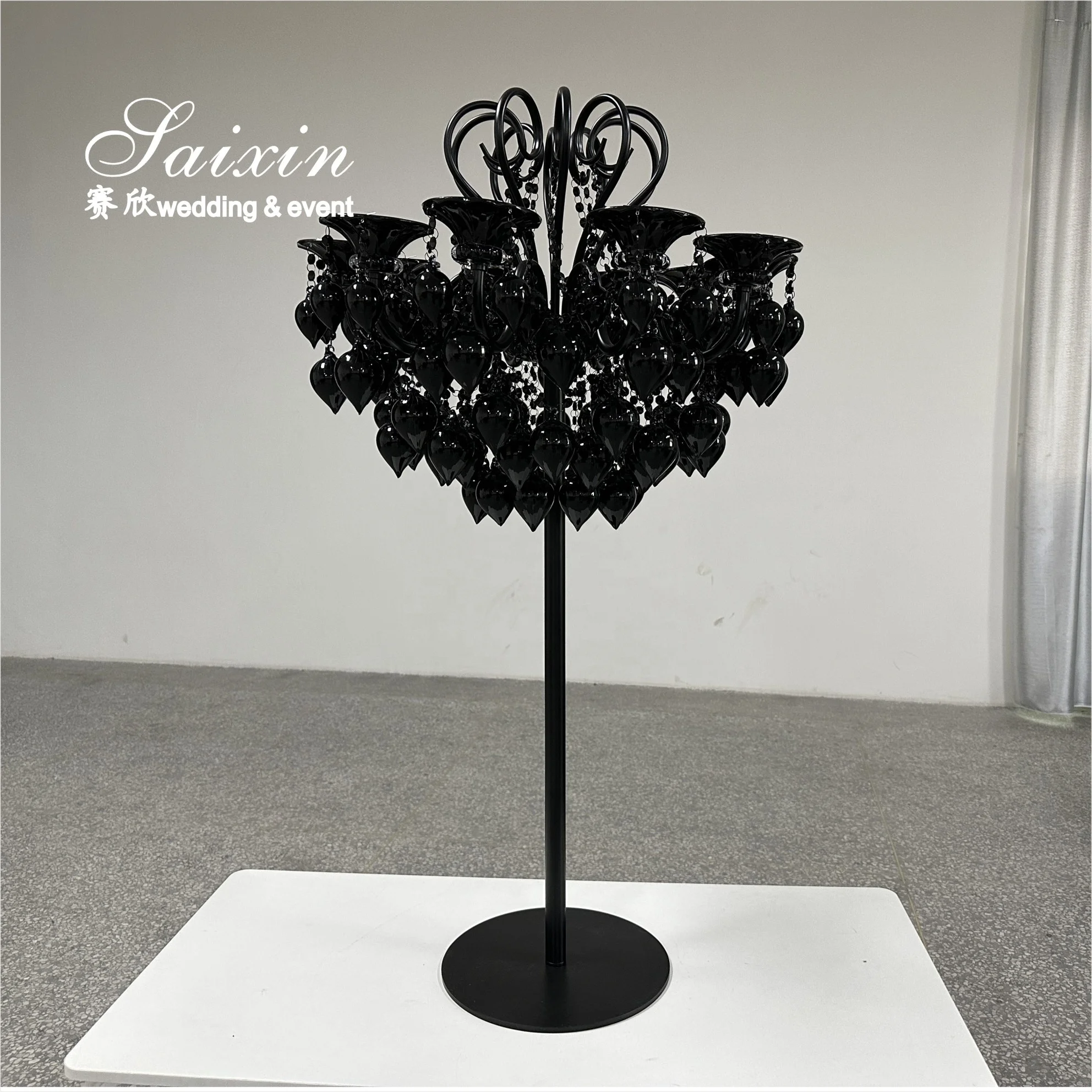 Saixin Designer Wedding Tall Decoration Table Centerpiece Black Crystal 10 Arms Candelabra