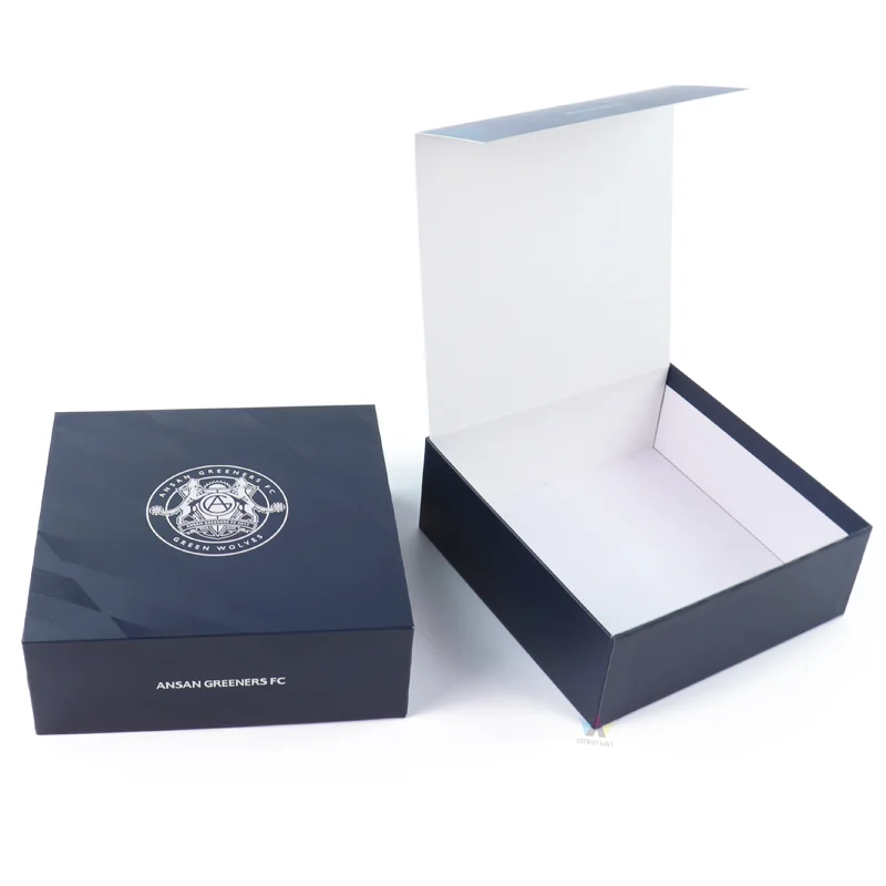 Wedding Sketch Gift Box with Changeable Ribbon and Magnetic Closure Luxury Packaging Fold Sturdy Storage Box