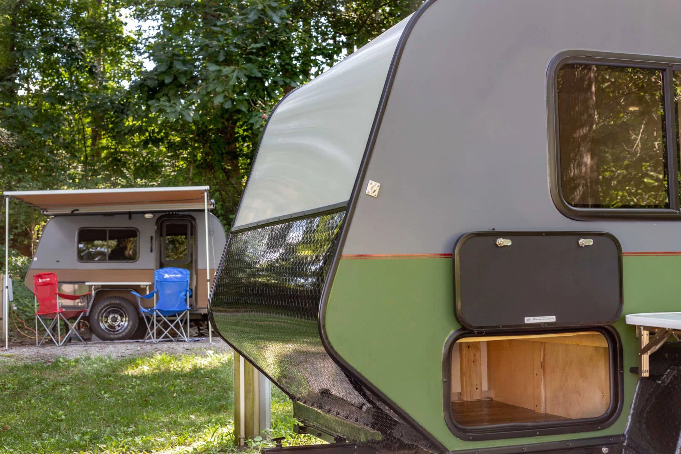 Sale compact Off-road caravan manufacture rv camper travel trailers camping trailer caravan with entertainment for sale