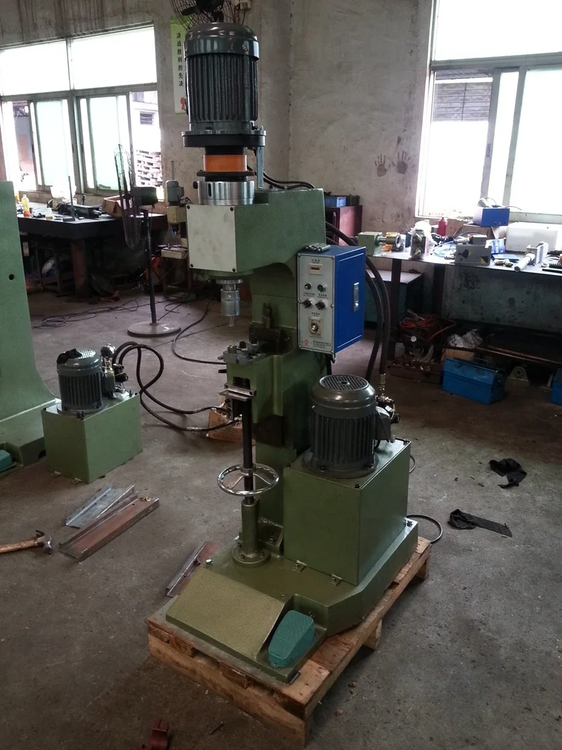 CD-RL ChengDa 30 years Factory direct sale high quality press pneumatic hydraulic automatic solid rivet orbital riveting machine