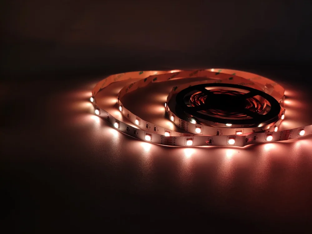 China High Quality Cheap Price  5 Meters 5050 SMD Smart RGB LED Strip Light/LED Strip