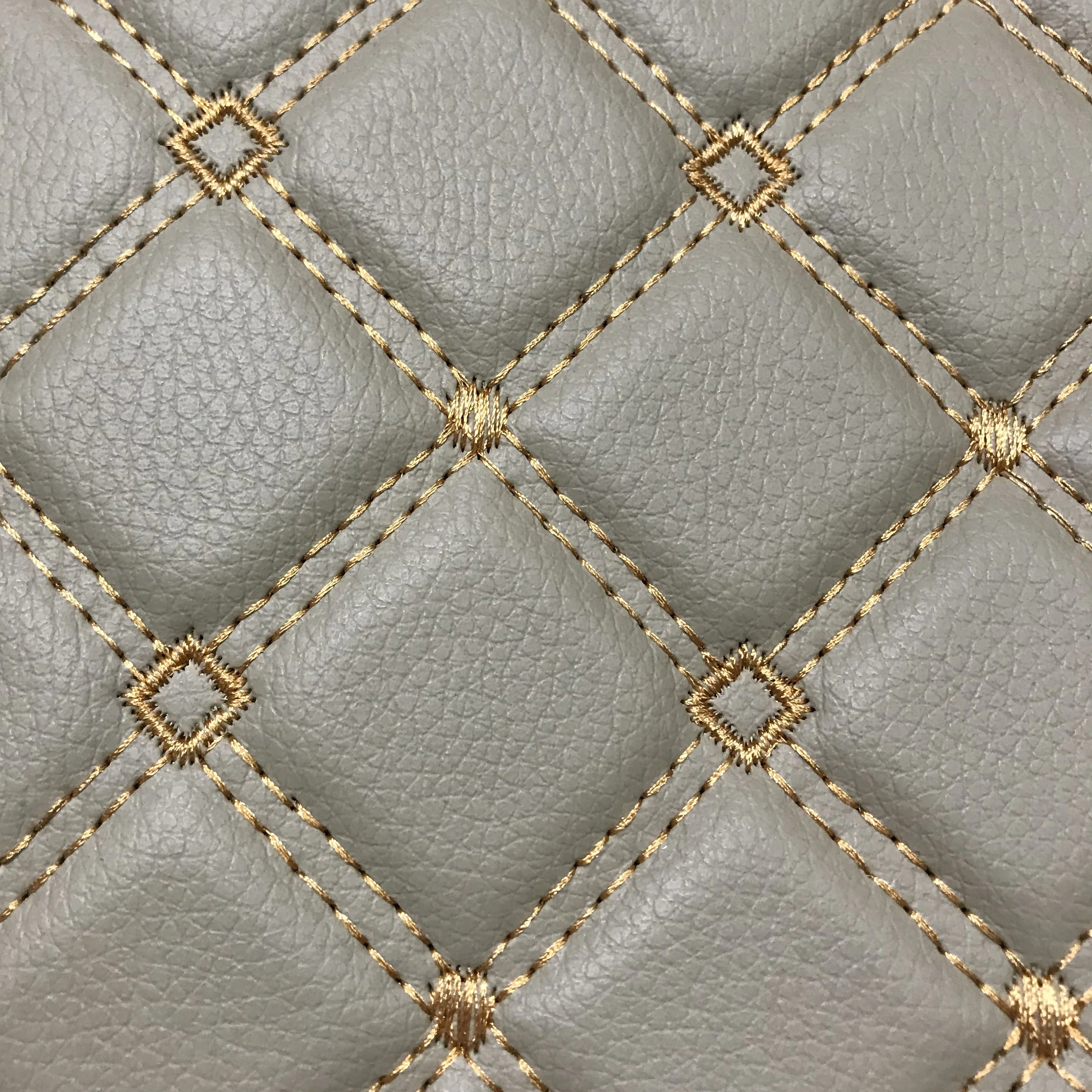 
Hot-selling sofa and car mats are filled with cotton fiber quilt which can be customized baby quilt 