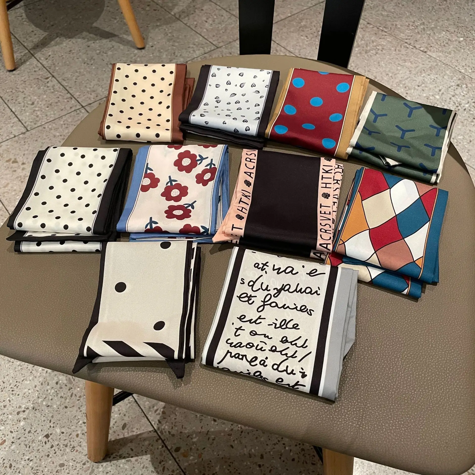 Wholesale Fashion Elegant  Hairband Girls Hairband Bow Silk Scarves Hairband Bow