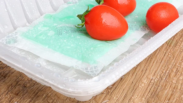 High absorbency biodegradable absorbent pad for meat