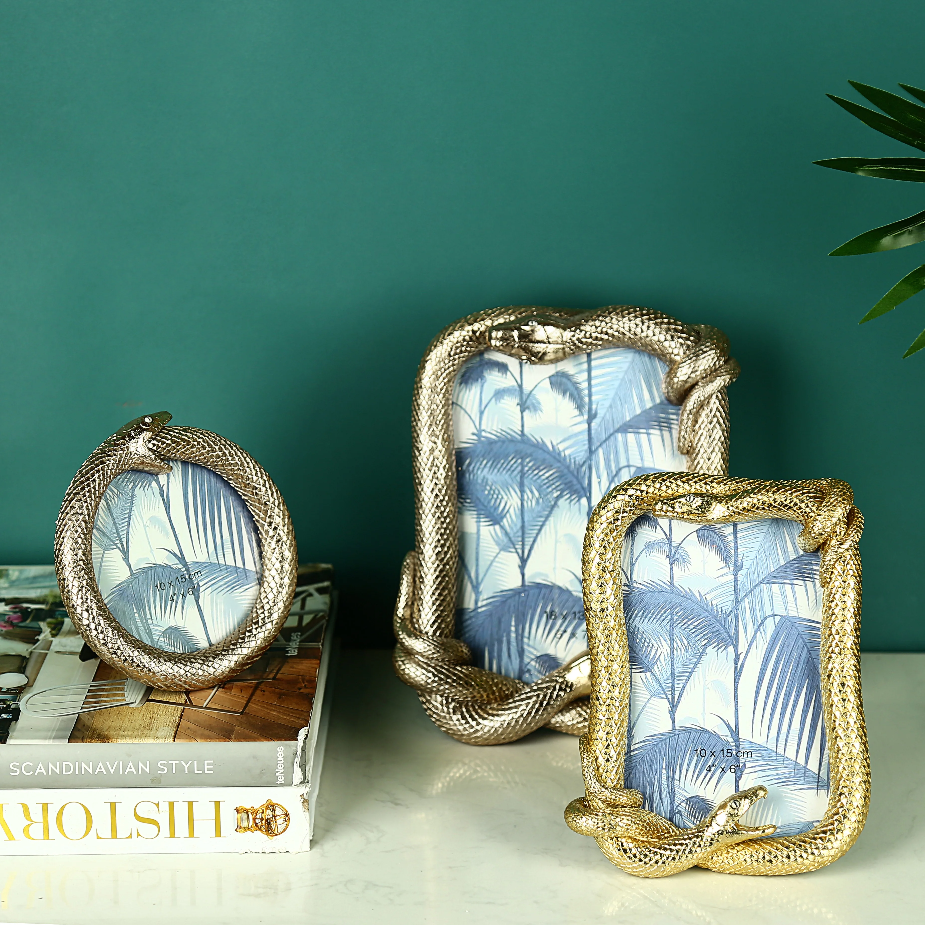 Gold Snake hot sexy photo frame for home decoration