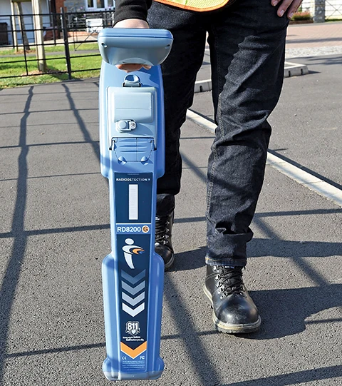 Swing-Warning RD8200_1.jpg