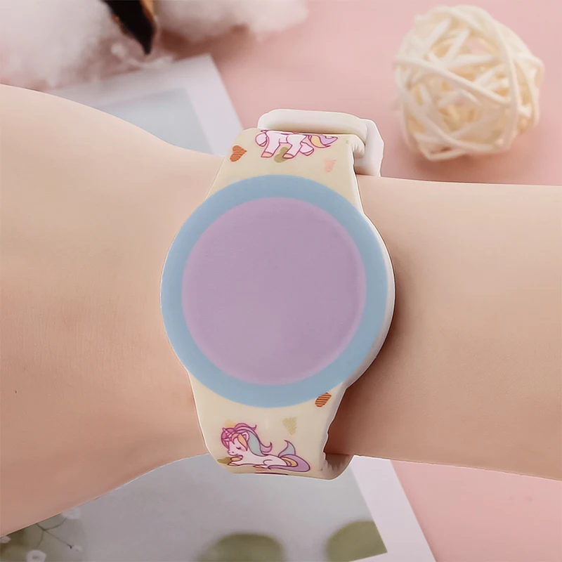 Fashion Cute Unicorn Pattern Kids LED Silicone Watch Wholesale Price