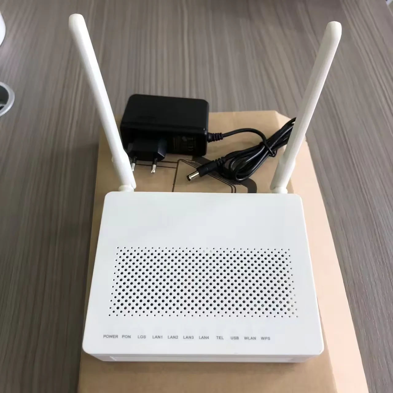 Wholesale Echolife New EG8141A5 HG8546M HG8346M GEPON ONU for FTTH Compatible with WiFi POE IP 4G GSM TCP Fiber Optic