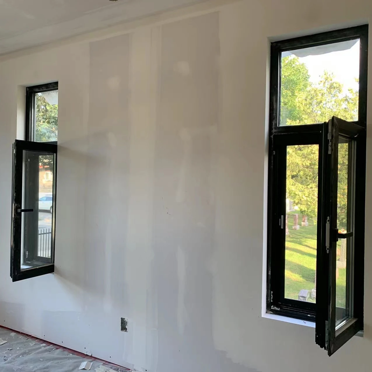 Aluminium  casement Windows in high quality