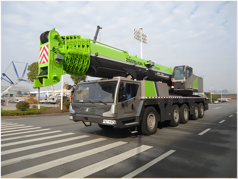 ZAT2000V753.1 All-terrain Crane Seven Section Booms 103m Lifting Height