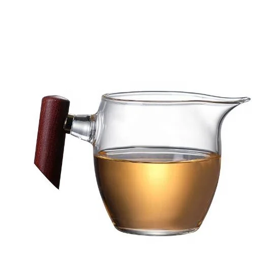 Japanese-style wooden handle thickened heat-resistant tea glass fair cup tea distributor tea set