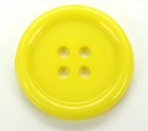 Plastic button 4 holes  28L