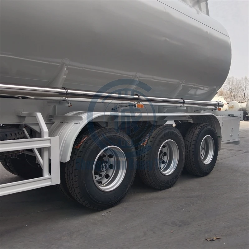 Good Quality Tri-Axles Fuel Tanker Alloy Liquid Transportation  Semi Trailer For Sale