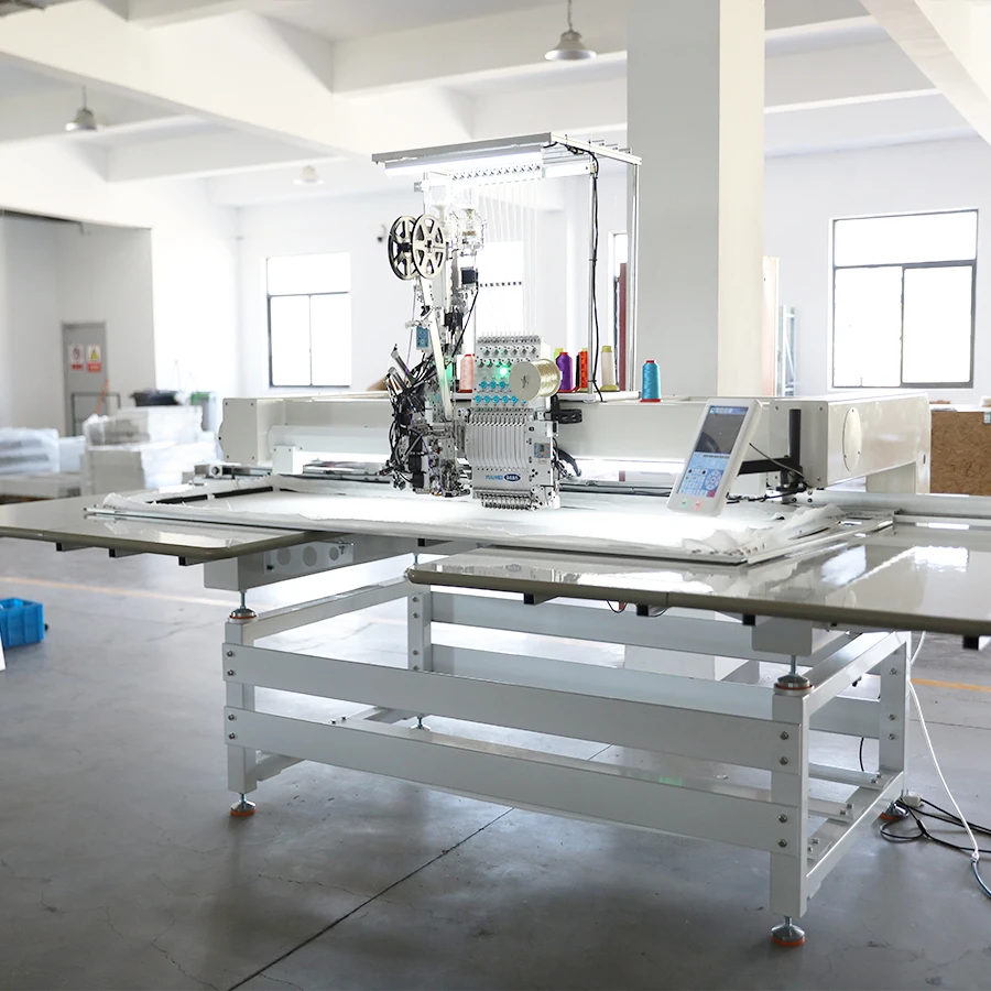 YUEMEI 1700*700mm Big Embroidery Area For Flat Embroidery