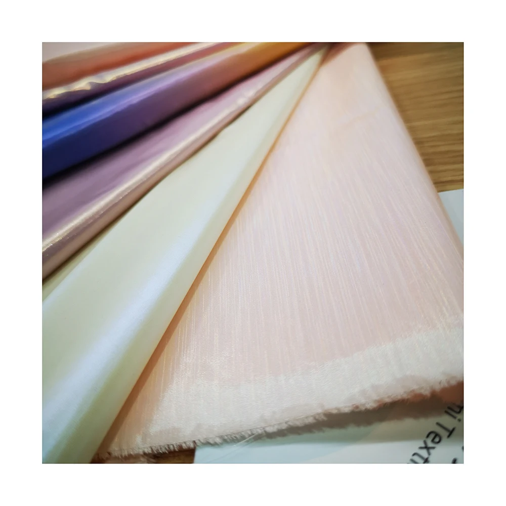  Foil Finishing Cheap Pink Taffeta Fabric For Street Style Down