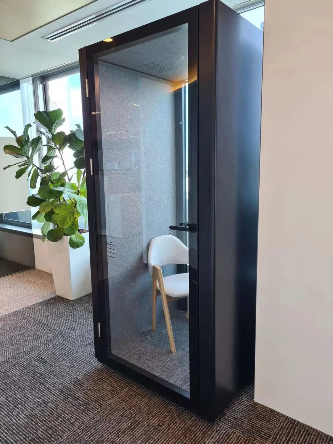 WEWORTH OEM custom made privacy booth pods acoustical soundproof office phone booth office