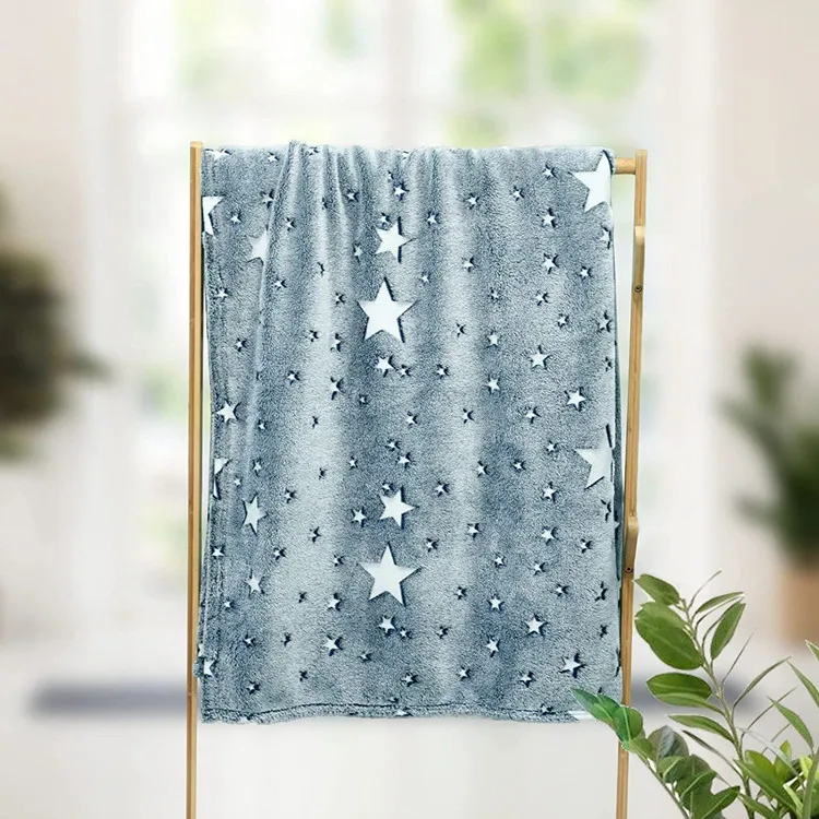 Factory Hotsale Christmas Thanksgiving Blanket Gifts for Birthday Kids Women Girls Boy Glow in The Dark Constellation Blanket