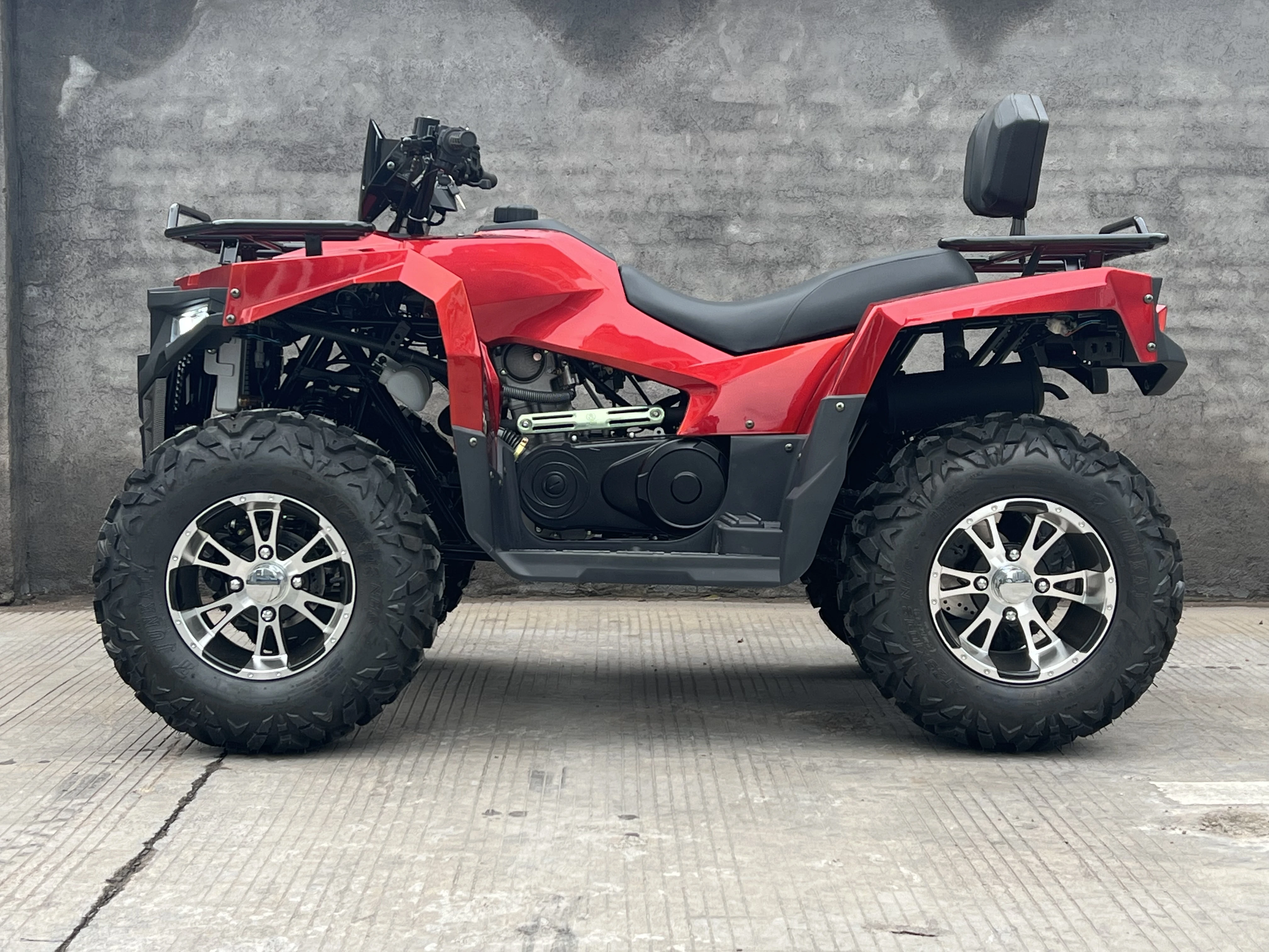 ATV 300cc Cheap Quad Bike 4 Stroke Four Wheelers Adult Moto Outdoor Atv 300cc Hot Selling 2x4 Water Cooling Shaft
