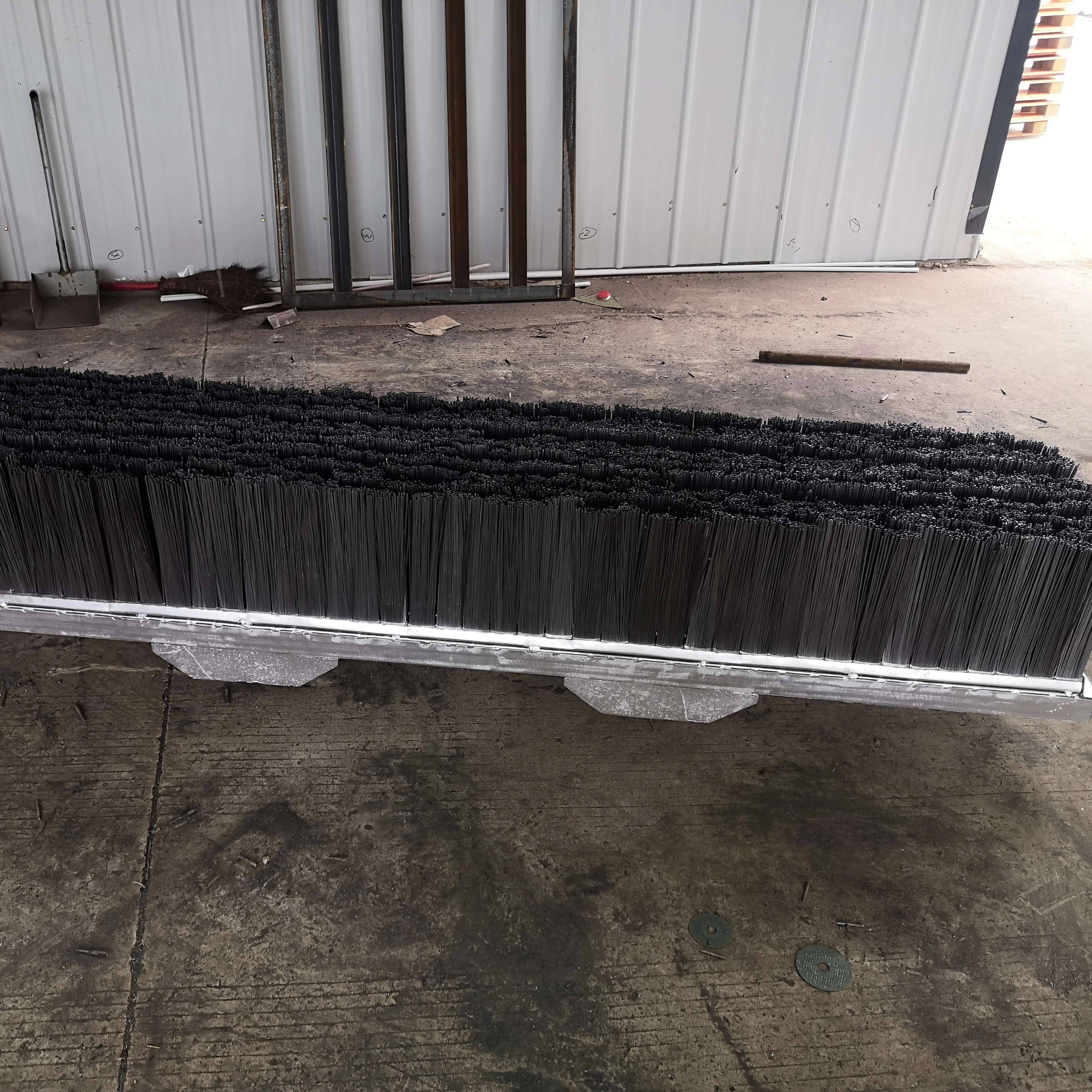 Factory Forklift Attachment Road Sweeping Brush Strip Brush