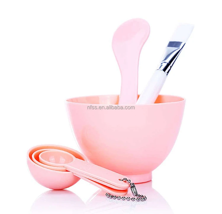 Wood/Tampico Silicone 4 In 1 Face Mask Blender Applicator Brush Makeup 4Pcs Facial Masking Brush Set With Bowl And Spatula Spoon