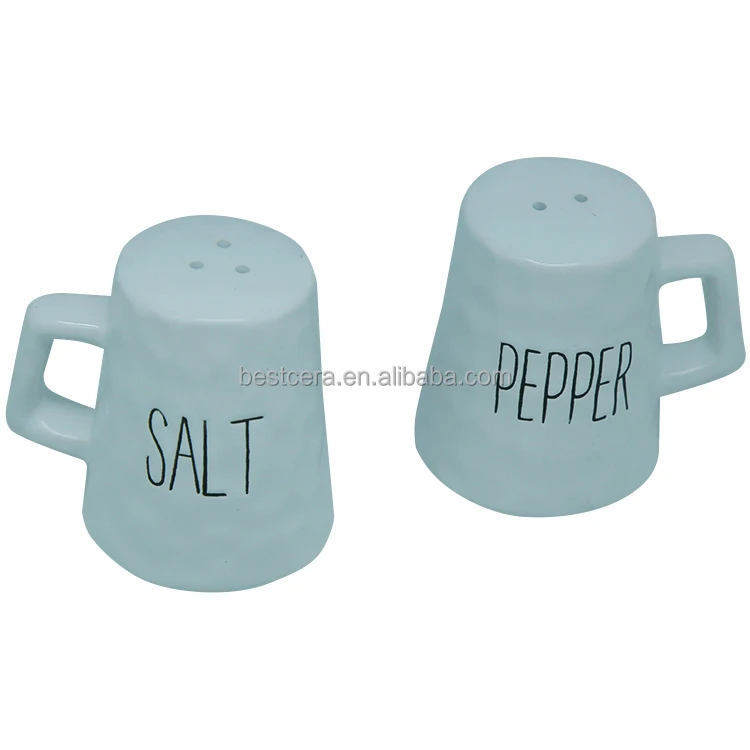 Simple Design Farmhouse Ceramic herbs & spice tools  Cute Salt and Pepper Dispenser Salt Pepper Shaker Set for Home Kitchen