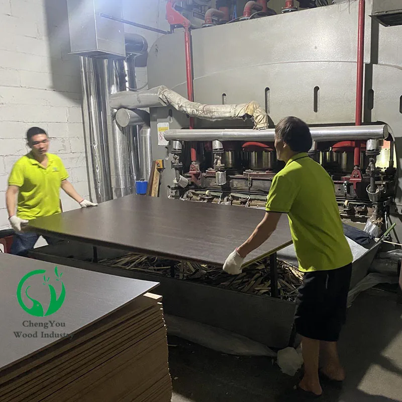 12mm Oriented Strand Board Melamine Faced Partical Board Osb Sheet High Quality Film Faced Plywood For Furniture