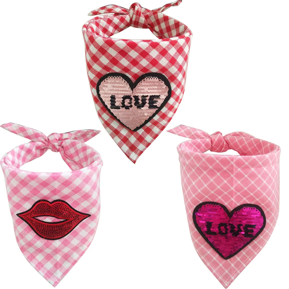 
wholesales cotton and non-woven fabric pink plaid dog scarf bandana with red lip 