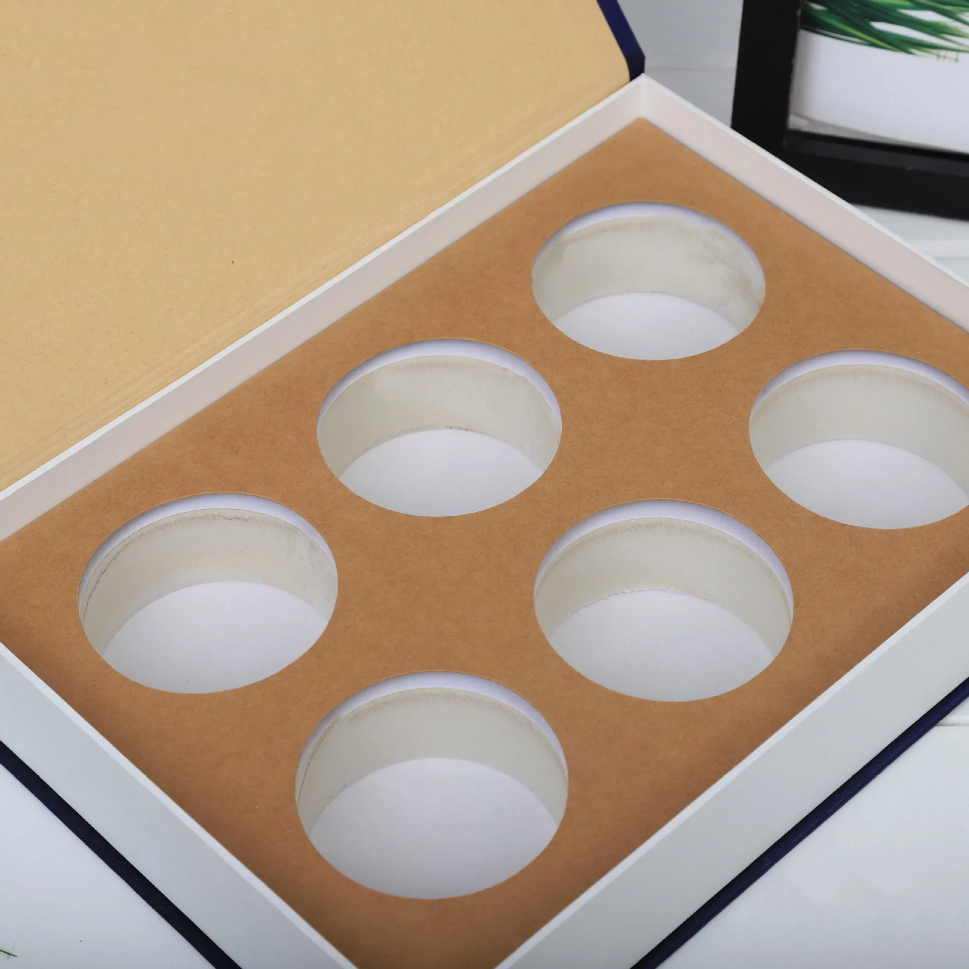 Clamshell Gift Box Sushi Biscuit Cake Candy Cheese Card Slot Packaging Box Custom Logo