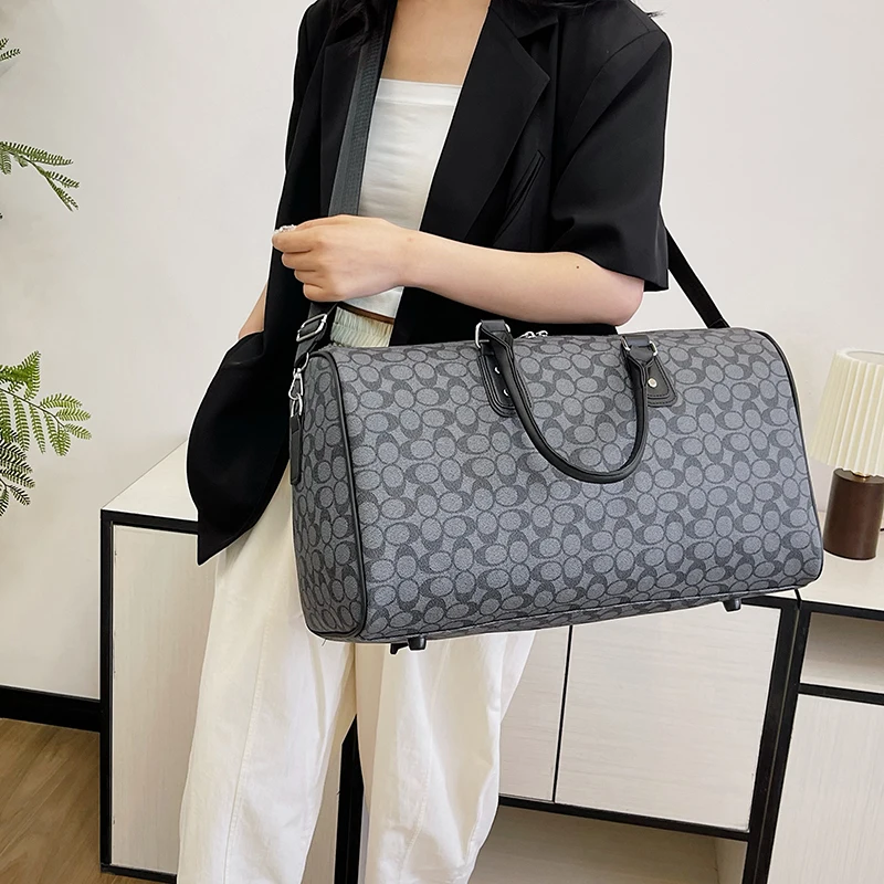 RU Fashion Custom Large Carry Travel Tote Duffel Bag Waterproof Leather Weekender Overnight Gym Handbag Geometric Zipper Storage