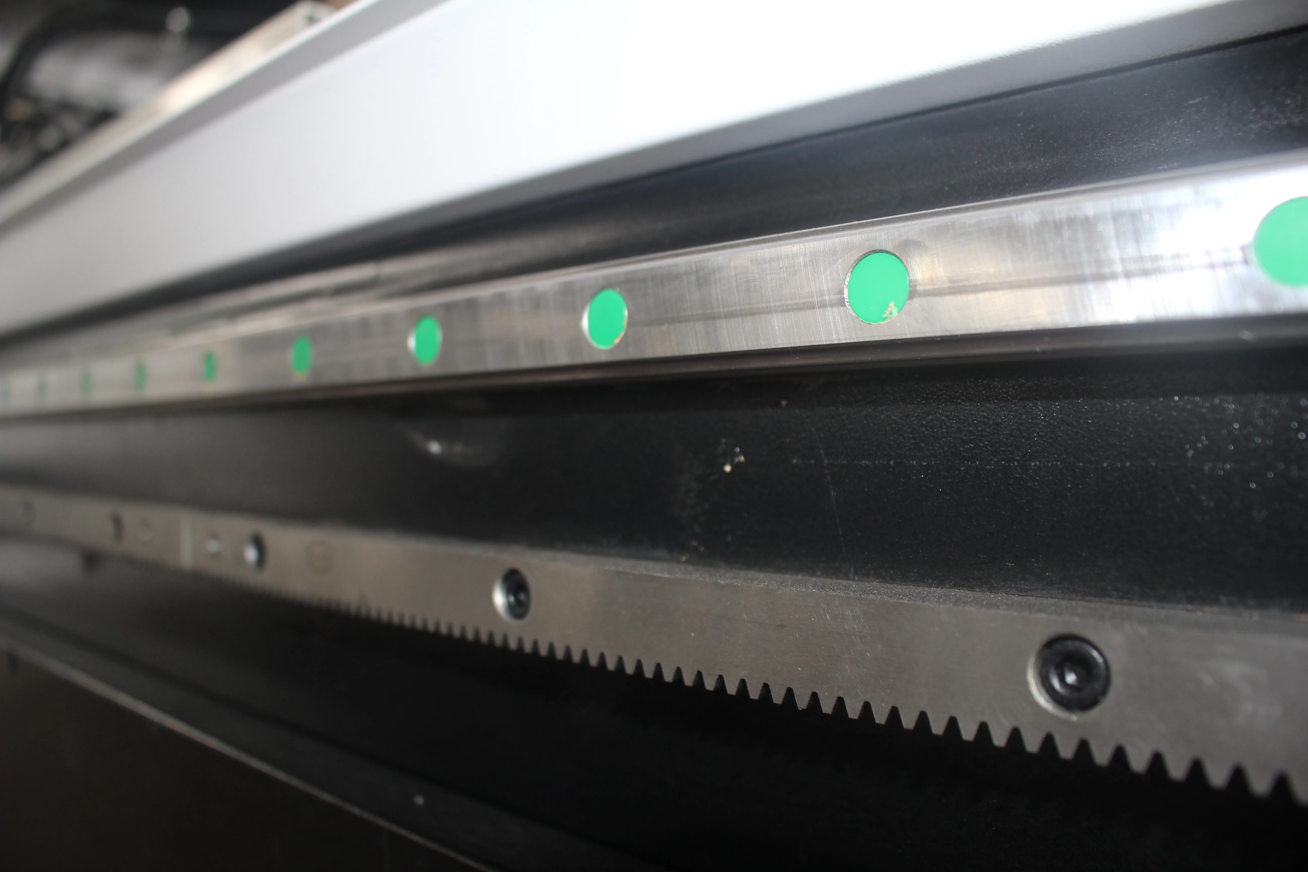 GDZ 9KW BIG POWER SPINDLE LINEAR TOOL MAGAZINE LONGTENG AUTO TOOL CHANGE WOODWORKING MACHINE FOR WOODEN PANEL