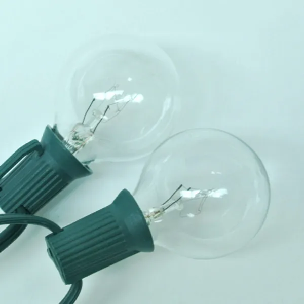 25 Pack G40 Replacement Light Bulbs, 5W Clear Globe Bulbs for Outdoor String Light (E12 / C7 Screw Base Sockets), Warm White