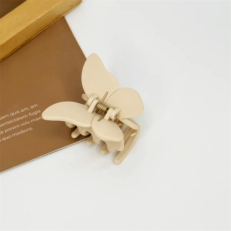 CLARMER New Fashion Women Hair Accessories High Quality PC Plastic Material Milk coffee Matte Surface Hair Claws for Women