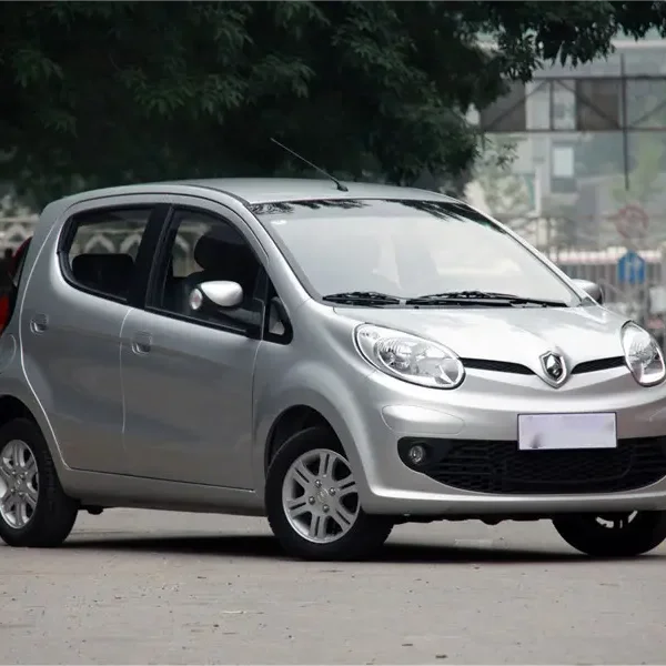 Changan Benben E-star Electric Car 300KM CRUISING RANGE 2410MM WHEELBASE MINICAR