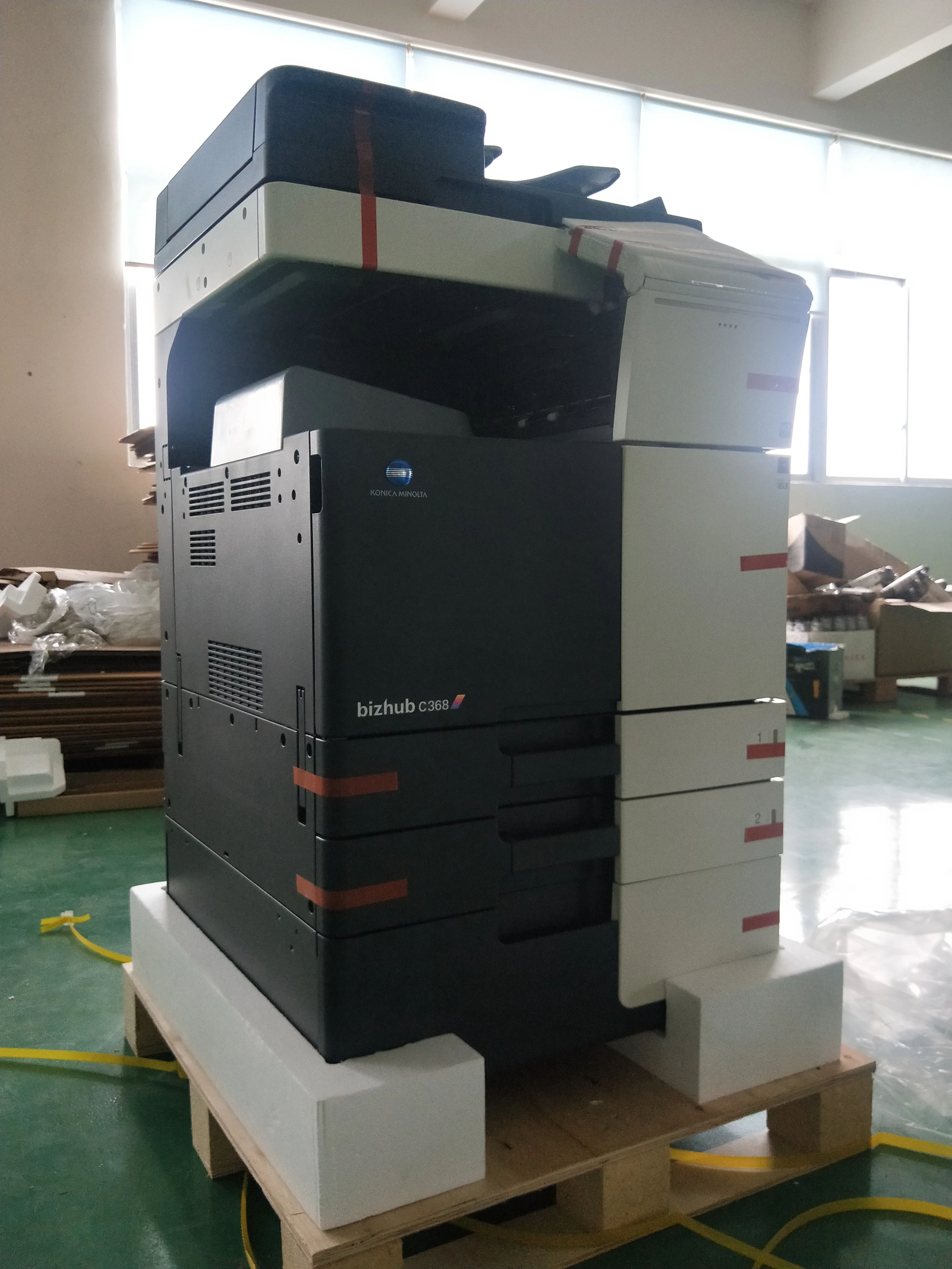  Офисный Шкаф Konica Minolta тонер Bizhub 558 копировальных аппаратов б/у черно-белые фотокопировальная