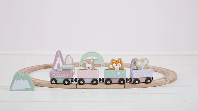 Factory wholesale Railway Set Toy Railway Toy Train Track with Quality Assurance