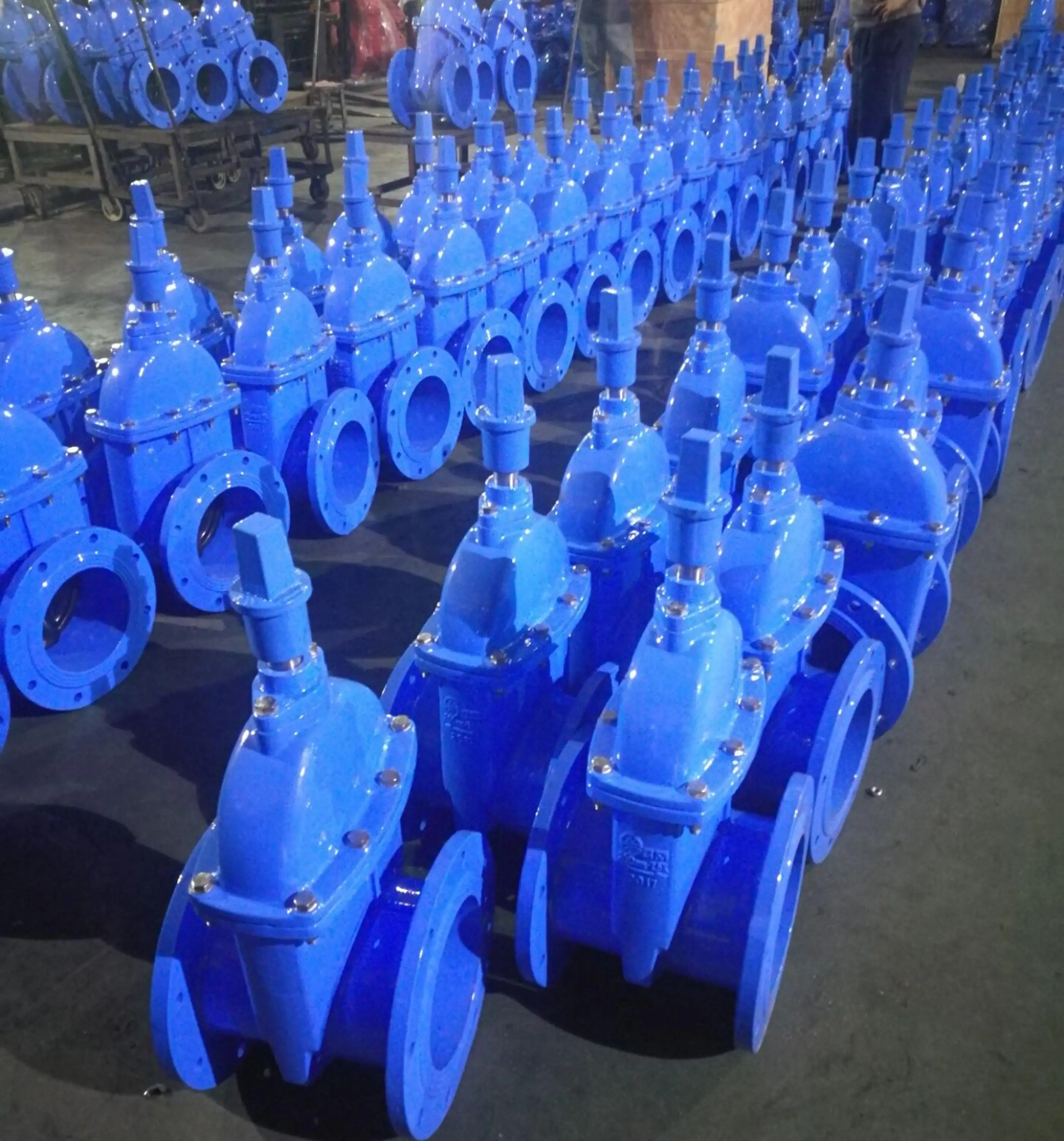 Ductile Iron Resilient Seated Gate Valve DN125 pressure PN10/16/25 handwheel operation from professional valve factory cheap