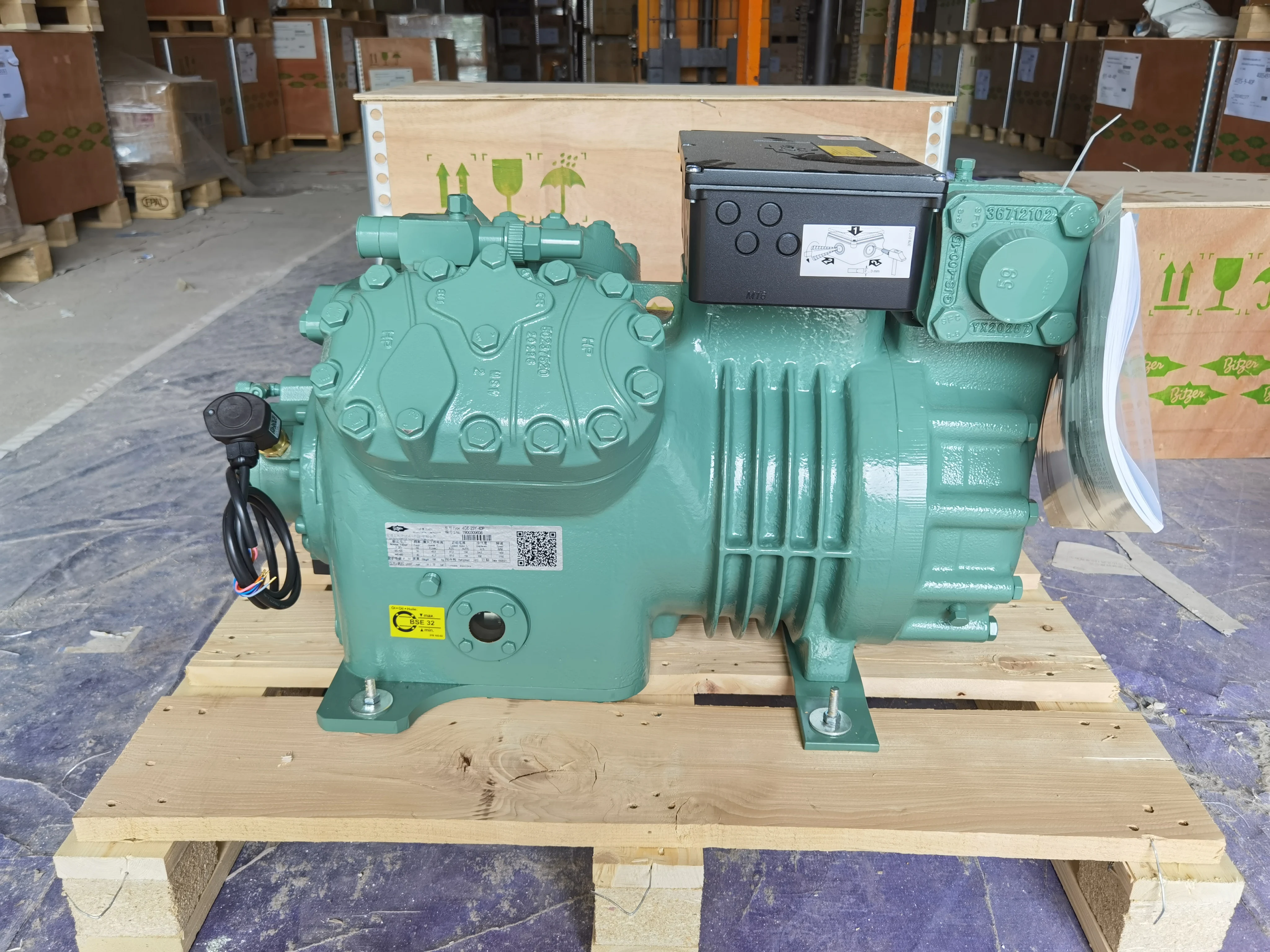 Система смазки Bitzer 2GES-2Y-40S, одноступенчатый возвратно-поступательный компрессор для холодильника