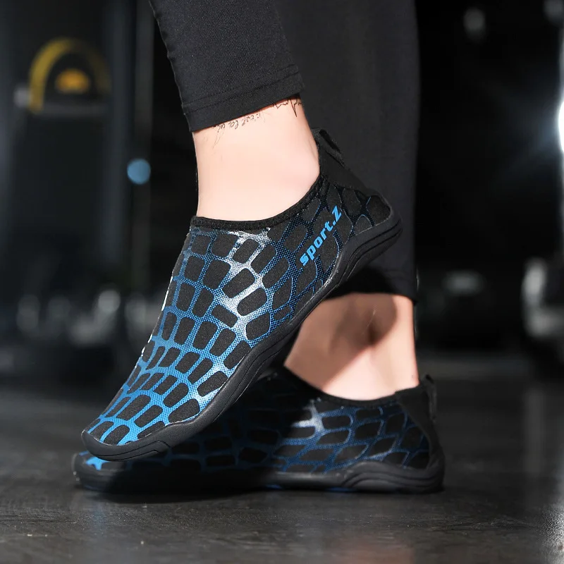 Модные мужские кроссовки больших размеров с логотипом на заказ, дышащие уличные кроссовки Flyfish из эластичной ткани в клетку