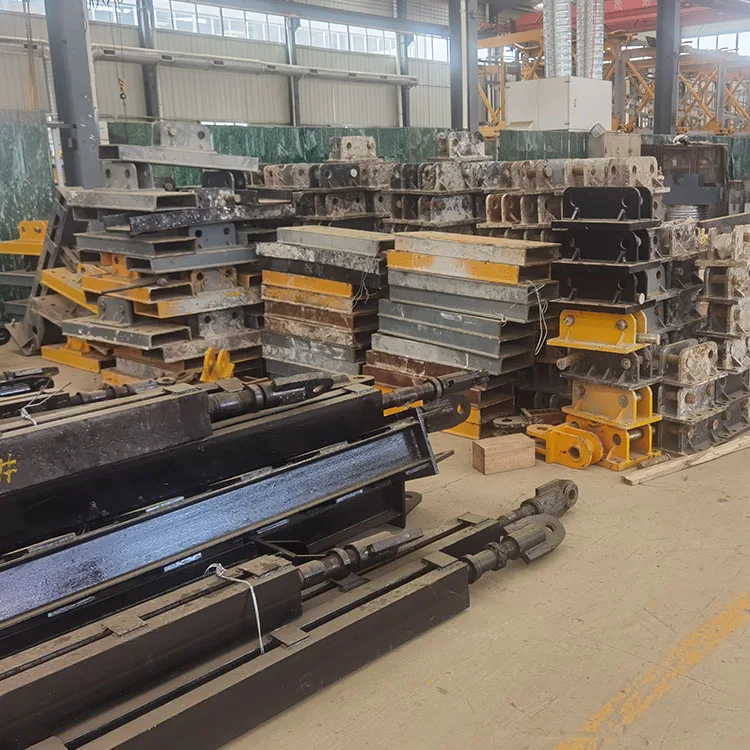 China Manufacture Construction Machinery 6Ton Flat Top Tower Crane