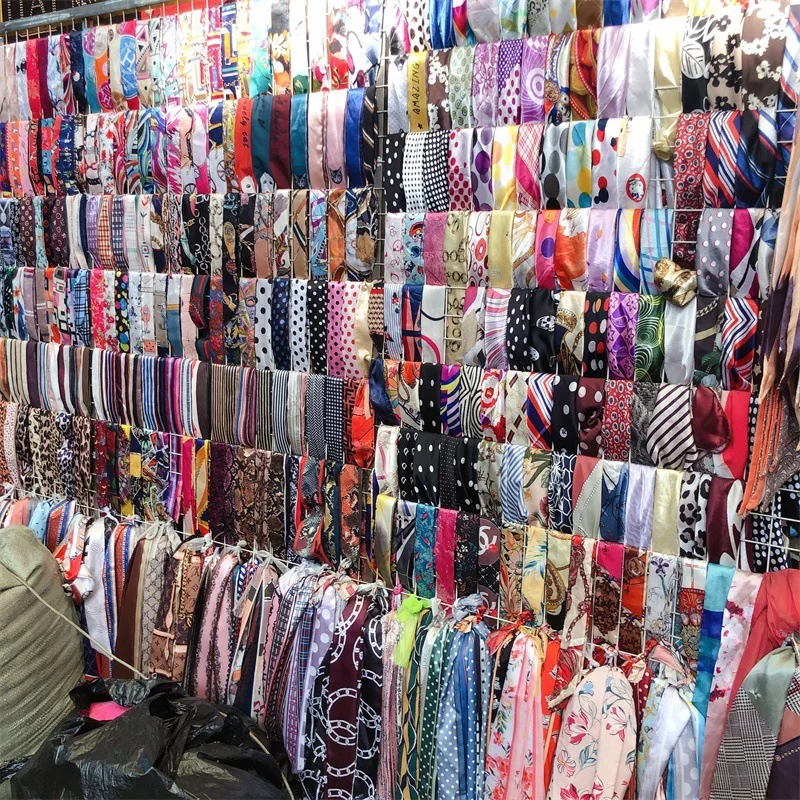 Оптовая продажа аксессуары для сумок маленький шелковый шарф саржевый хлопковый кулон декоративный Мягкий Квадратный галстук с принтом головной