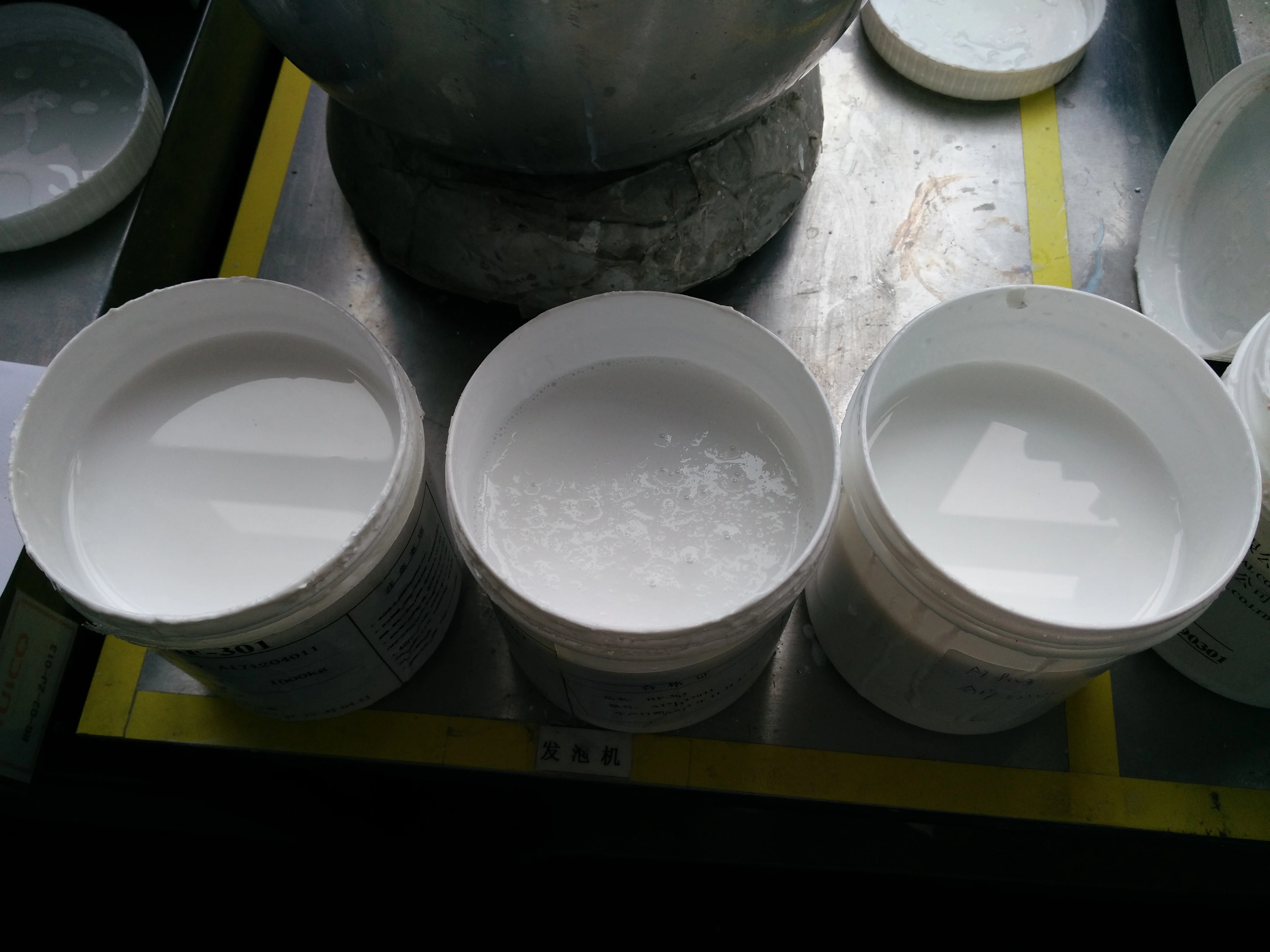 Crosslinked polymer emulsion thickener acrylic copolymer binder