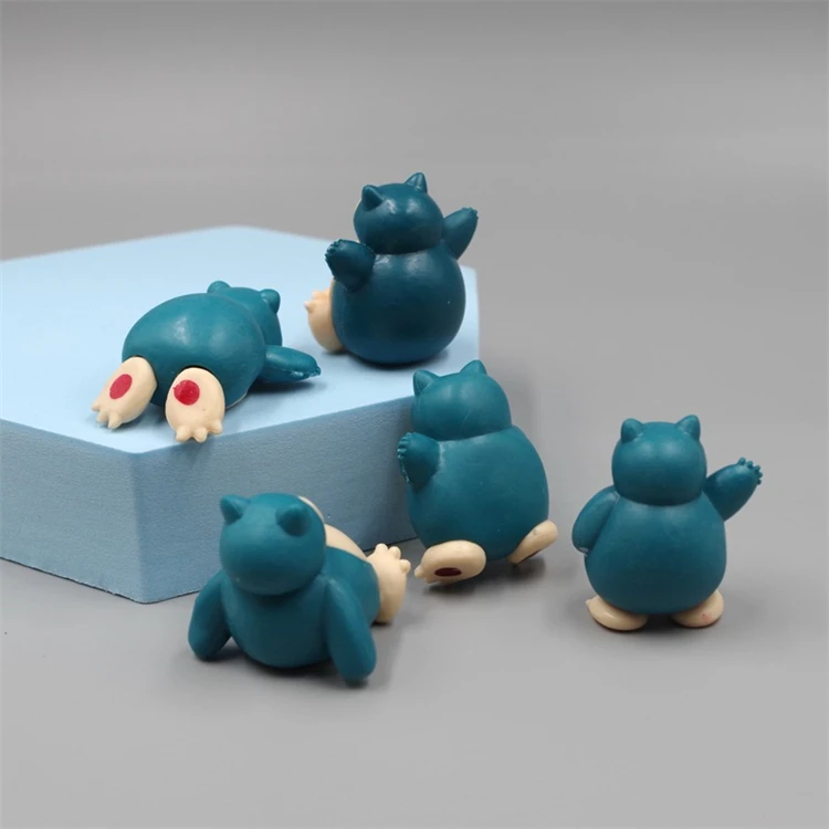 Фигурка из аниме 4 см