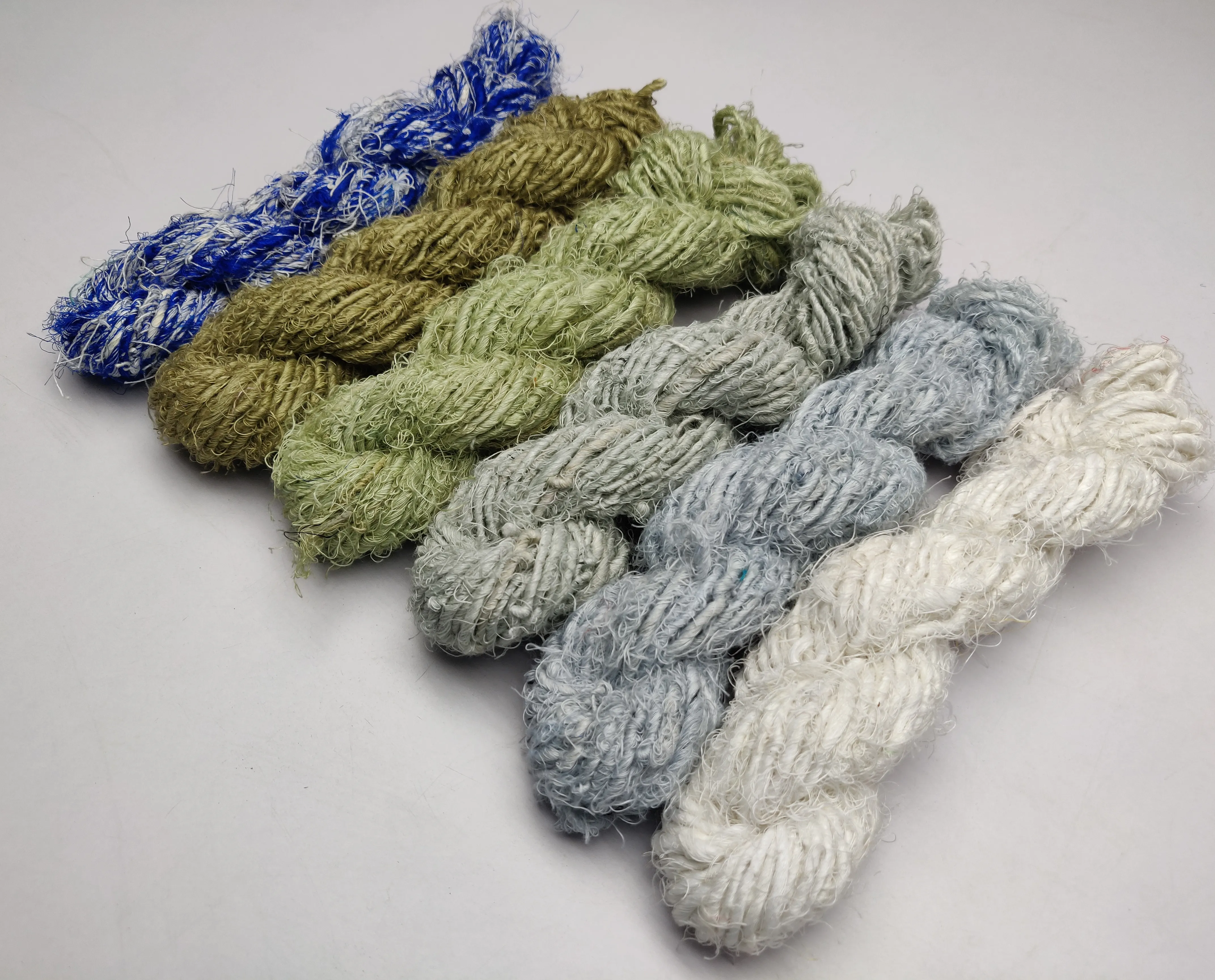 
RECYCLED LINEN YARN 
