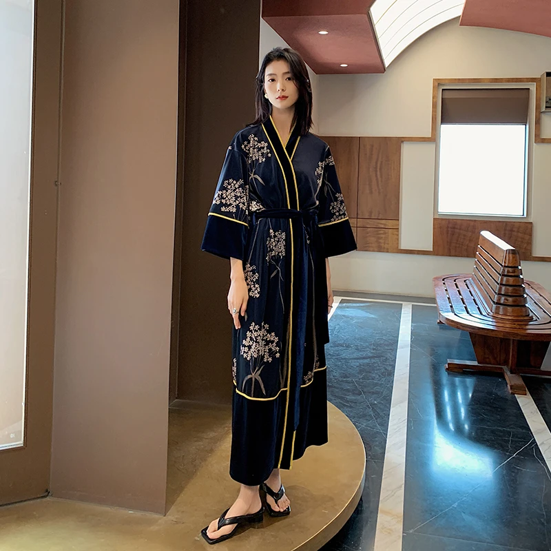 2022 Christmas gift long velvet robe sleepwear kimono robes for women