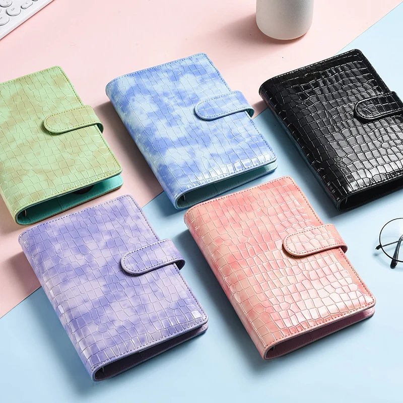 Оптовая продажа на заказ искусственная кожа a6 свободный лист специальный дизайн кожаный переплет бюджетная книга премиальный планировщик