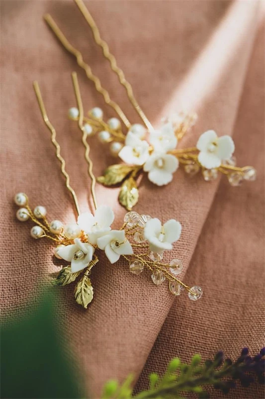 Sandro Bridal Wedding Vintage Hair Pin White Flower Gold Leaves Fancy Hairpin