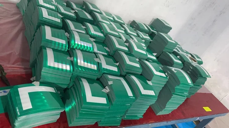 Reflective Spain Approved Model V13 Mandatory Sign Green L Shape Reflective Plate Adhesive Decal Sticker For New Driver