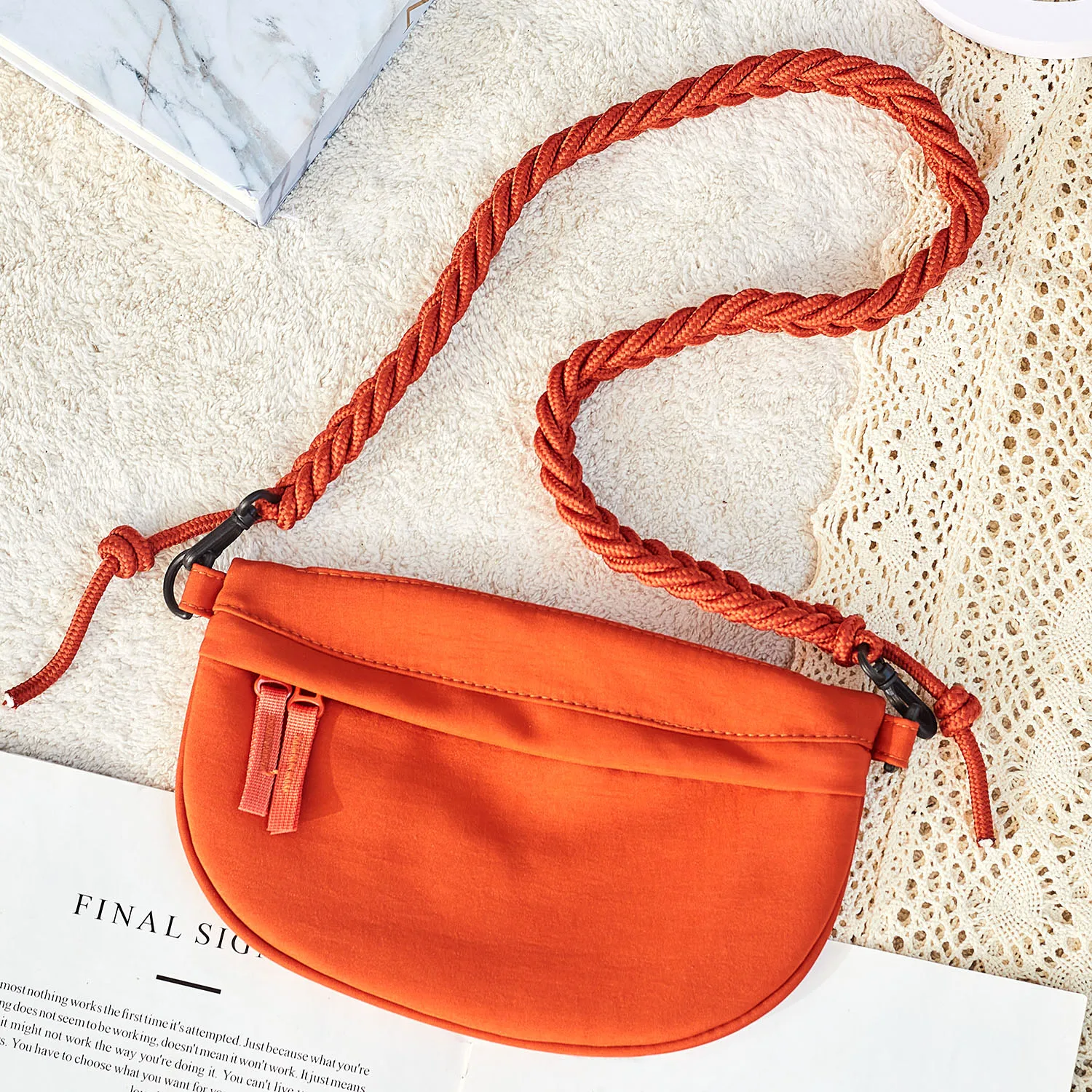 Wholesale Fashion Travel Bum Bag Fanny Pack Nylon Crossbody Chest Bag Adjustable Braided Shoulder Strap Sling Bag