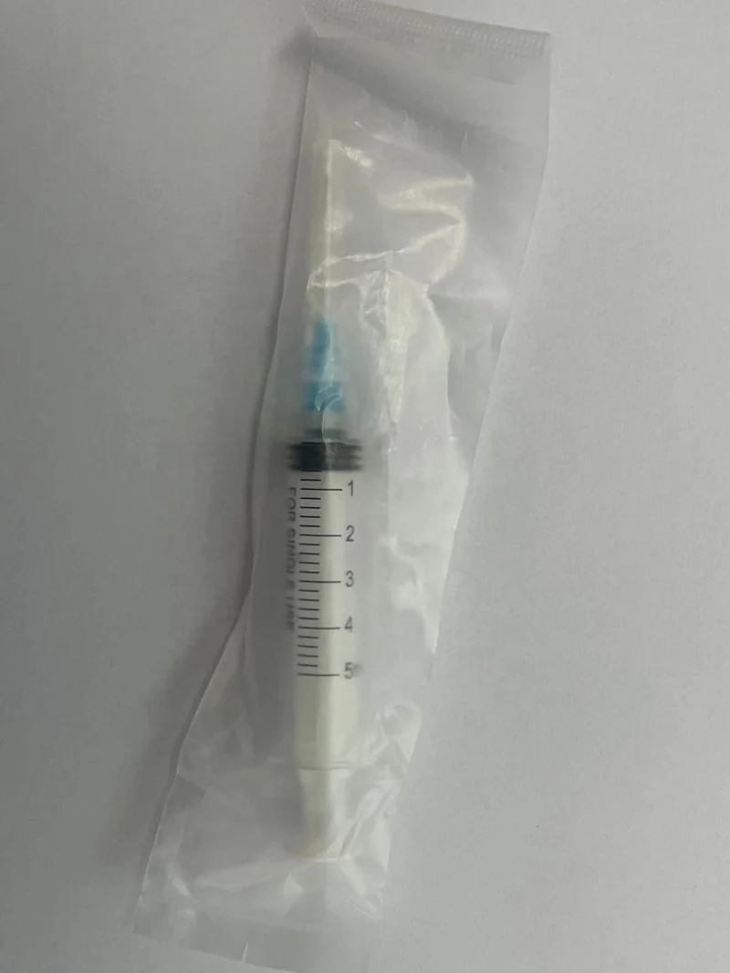 Factory Direct Supply 2400PCS Per Carton Medical Hospital Use 5ML Plastic PVC Disposable Syringe With Needles