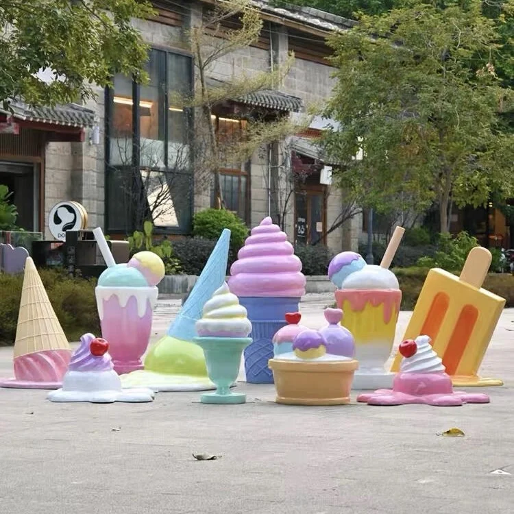 Large Outdoor Waterproof Fiberglass Ice Cream Statue Decoration Commercial Square Park Decoration Ice Cream Fiberglass Sculpture